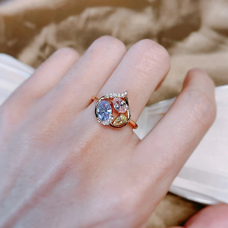 2022 Daily Golden Jewelry Hollow Love Translucent Colored Zircon Rings 585 Gold Embellish White CZ Rings Lady Versatile Jewelry
