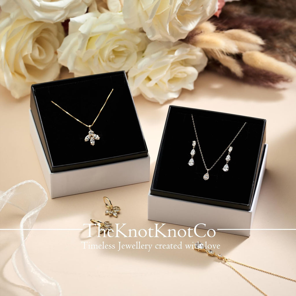 CZ Diamond Wedding Jewellry Set: Crystal Earrings and Necklace, Bridal Jewellry, Wedding Jewellery, Silver Plated Jewellery, Bridesmaid Gift