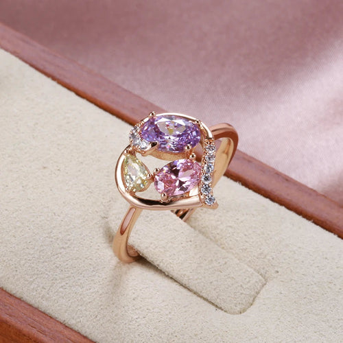 2022 Daily Golden Jewelry Hollow Love Translucent Colored Zircon Rings 585 Gold Embellish White CZ Rings Lady Versatile Jewelry