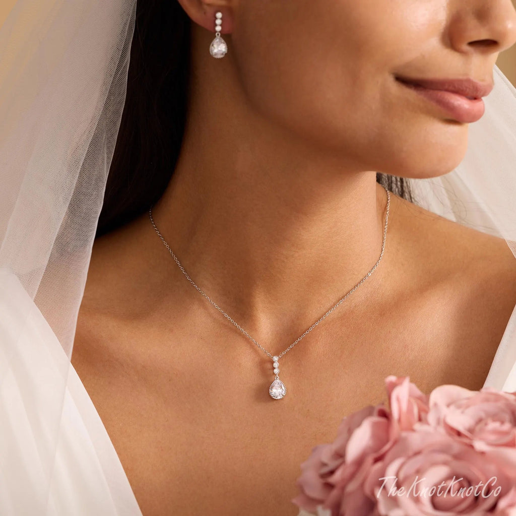 CZ Diamond Wedding Jewellry Set: Crystal Earrings and Necklace, Bridal Jewellry, Wedding Jewellery, Silver Plated Jewellery, Bridesmaid Gift