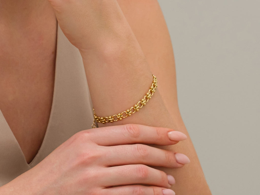 Gold Chain Bracelet for Women, 18K Gold Filled Bracelet, Gold Stacking Bracelet