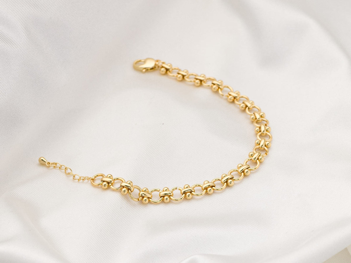 Gold Chain Bracelet for Women, 18K Gold Filled Bracelet, Gold Stacking Bracelet